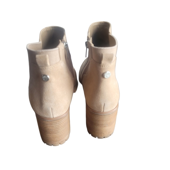 Vince Camuto Tan Ankle Bootie 10M - Picture 4 of 8